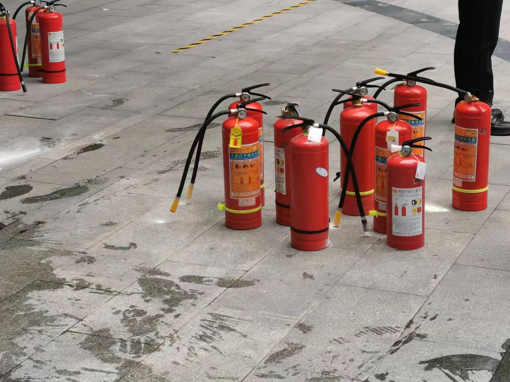 国家消防救援局党委强调 强基固本关口前移不断提升基层消防治理水平